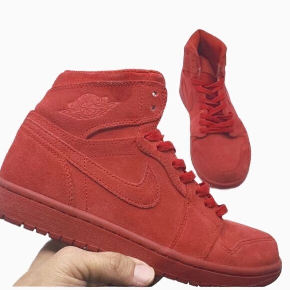 NIKE AIR JORDAN 1 2016 RETRO HIGH TRIPLE GYM RED SUEDE [332550-603] Size 8 - Picture 1 of 16